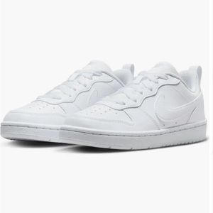 Like new! White Nike Court Borough Low2
